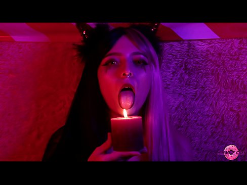 ❤️ Ástríðufullt blowjob frá Sexy Succubus með munnfyllingu ❤ Harð klám hjá okkur ❌